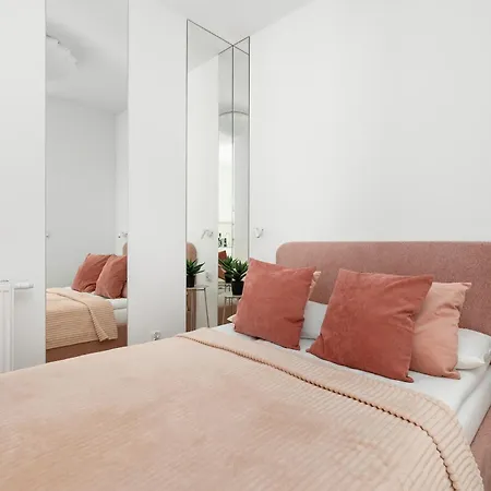Apartment Coral W Sianozetach Z Dostepem Do Sezonowego Basenu I Tarasu Na Dachu By Renters