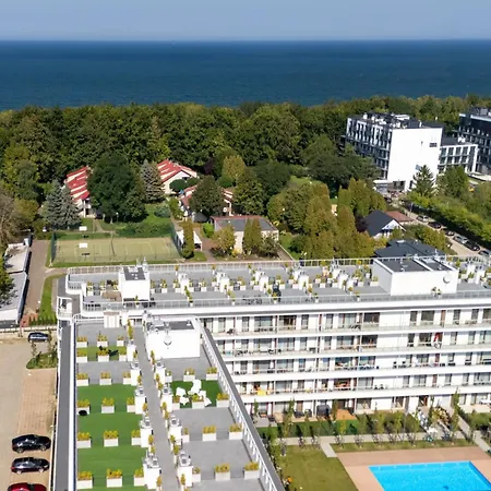 Coral W Sianozetach Z Dostepem Do Sezonowego Basenu I Tarasu Na Dachu By Renters Apartment